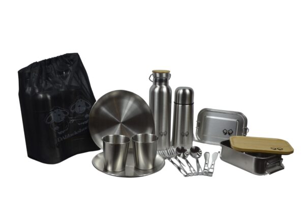 stainless steel tableware set with flask, thermos, lunchboxes, plates, cups and cutlery from dablacksheeps.com